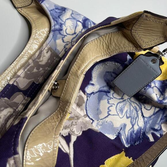 Coach Madison Maggie Navy Floral Tote Handbag M1220-23351 Pre-Owned Free Ship - Picture 10 of 10